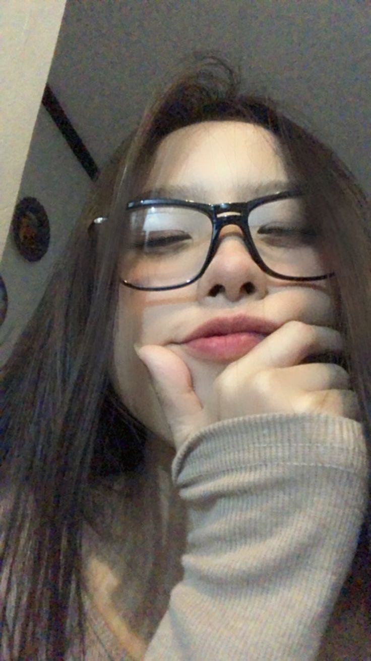 <em><strong>Emily R.</strong></em>